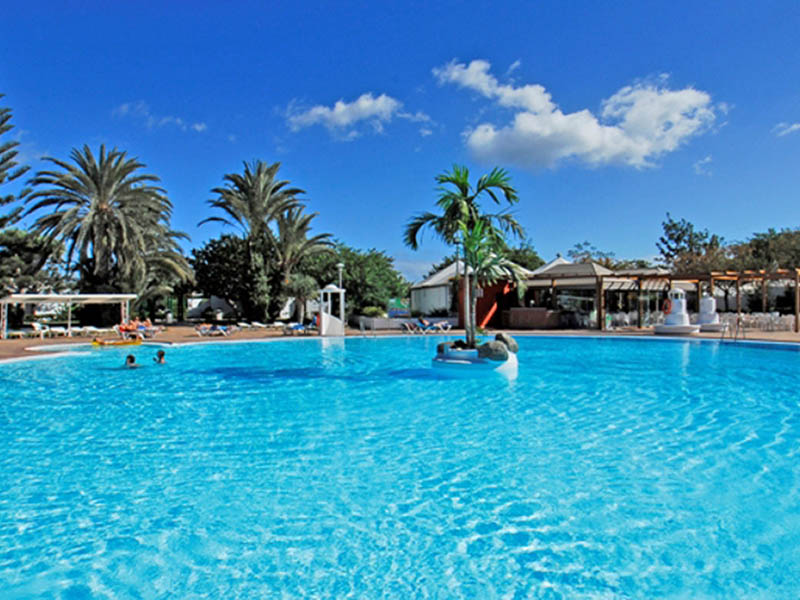 Cordial Sandy Golf Bungalows